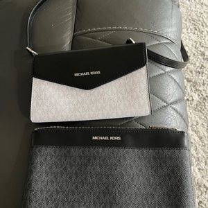 Micheal kors purses